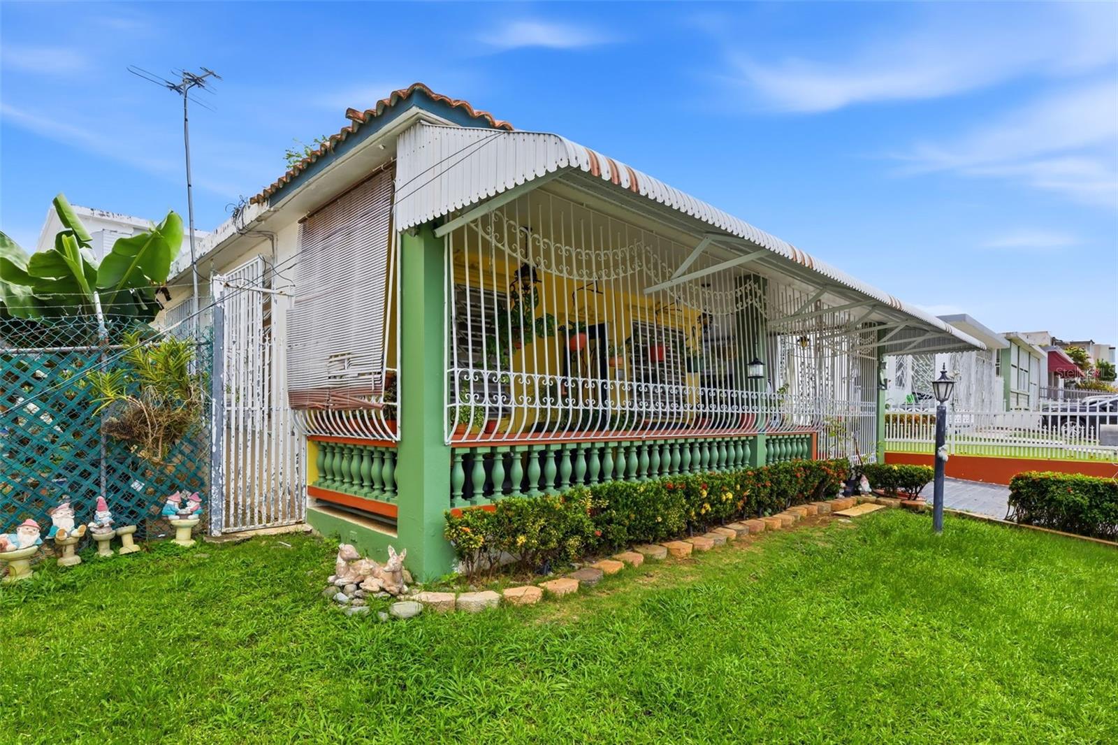 URB SANTA JUANITA - Residential