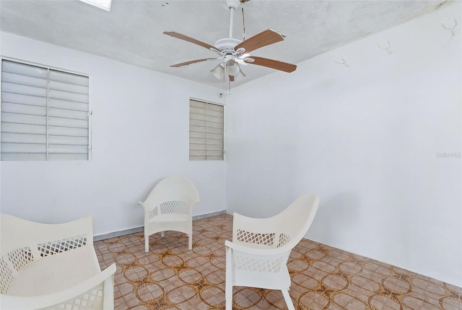 URB SANTA JUANITA - Residential