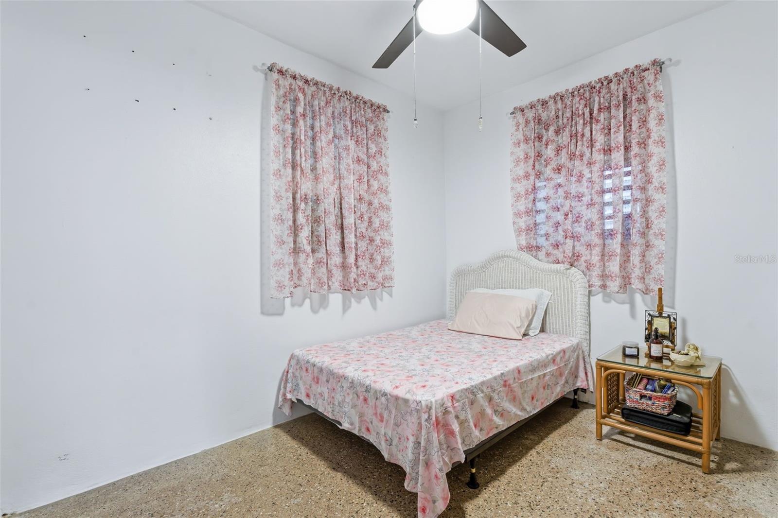 URB SANTA JUANITA - Residential