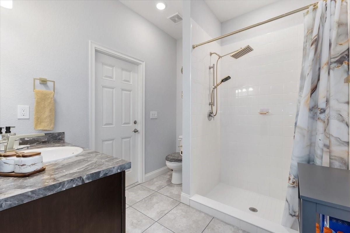 JULIANA VILLAGE PH 2 - Residential