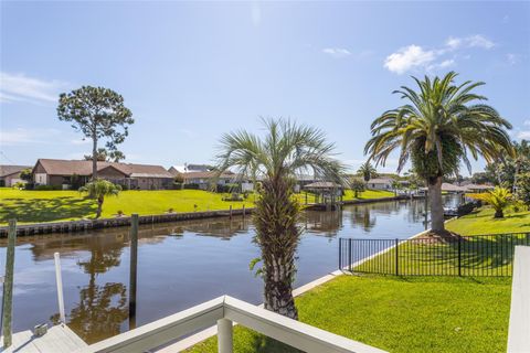 A home in PALM COAST