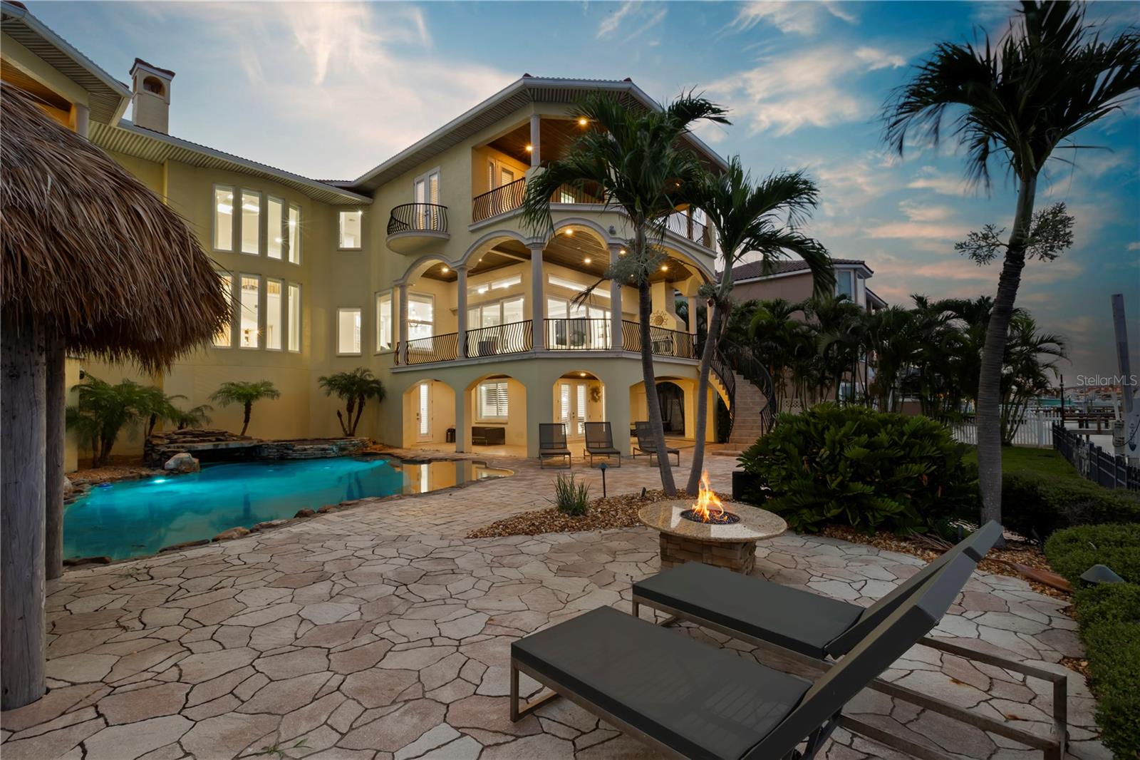 TIERRA VERDE UNIT 1 1ST REP - Residential