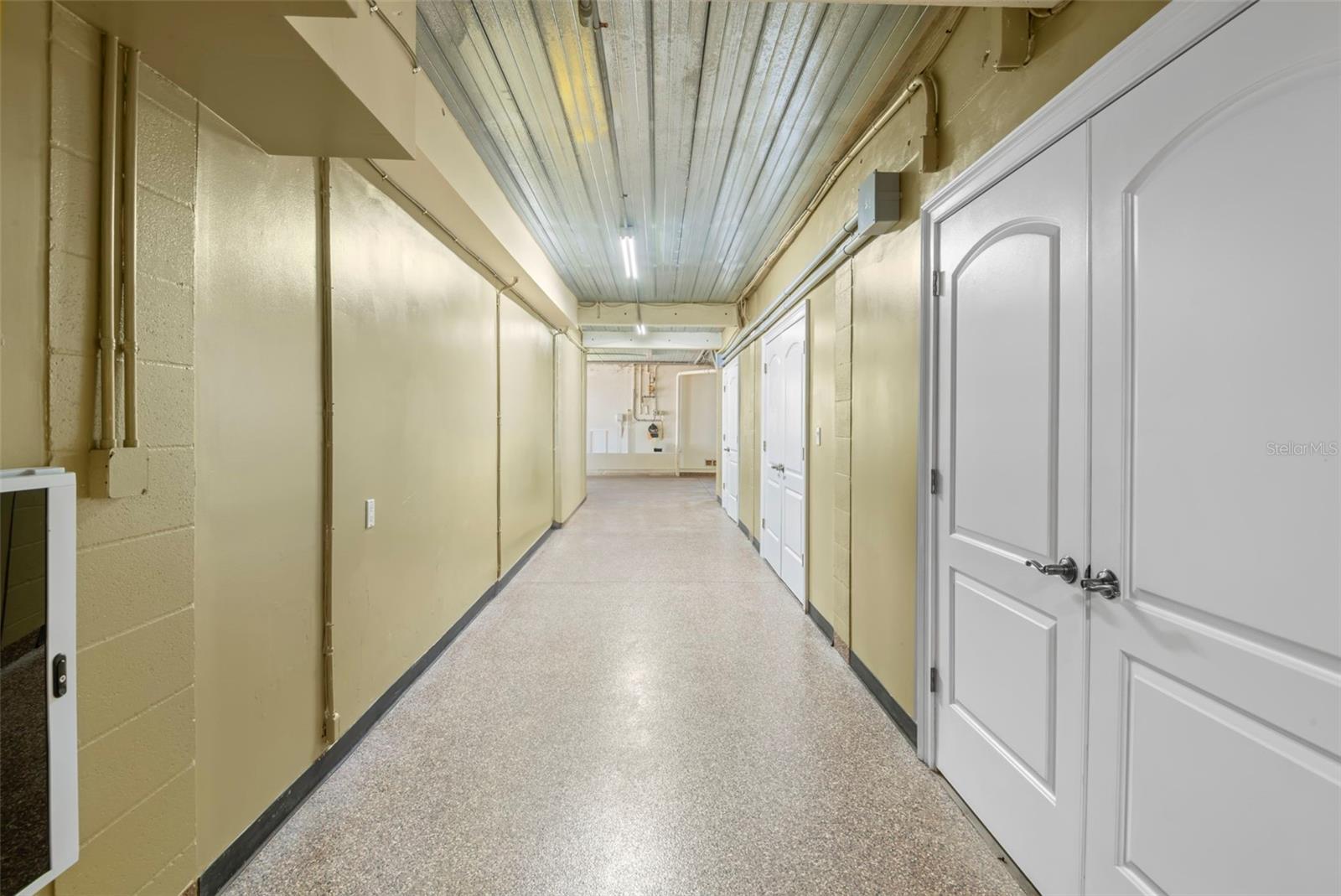 TIERRA VERDE UNIT 1 1ST REP - Residential