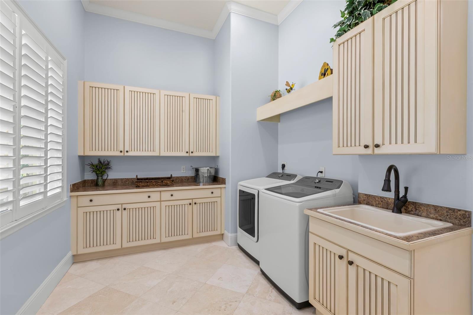 TIERRA VERDE UNIT 1 1ST REP - Residential