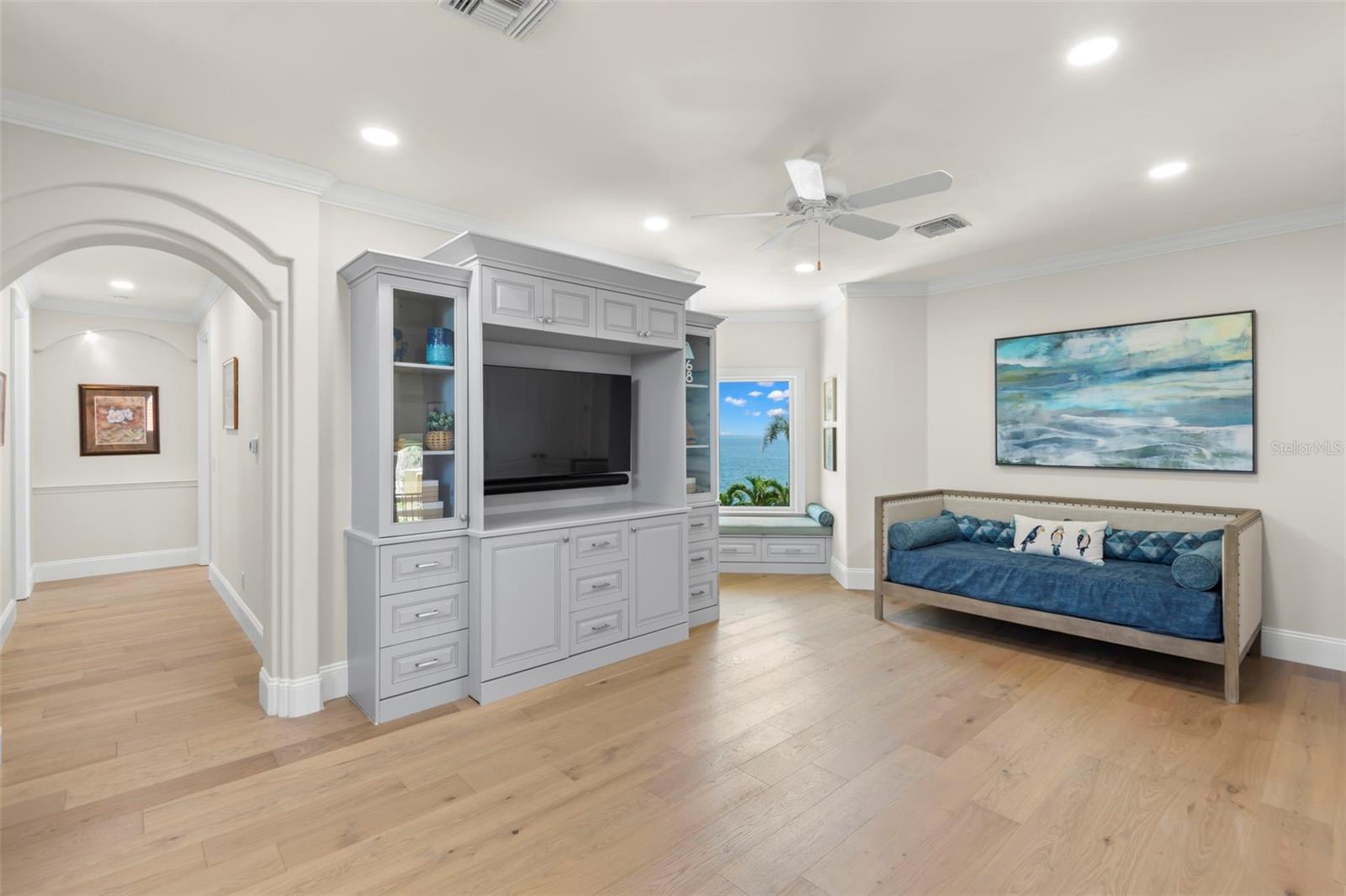 TIERRA VERDE UNIT 1 1ST REP - Residential