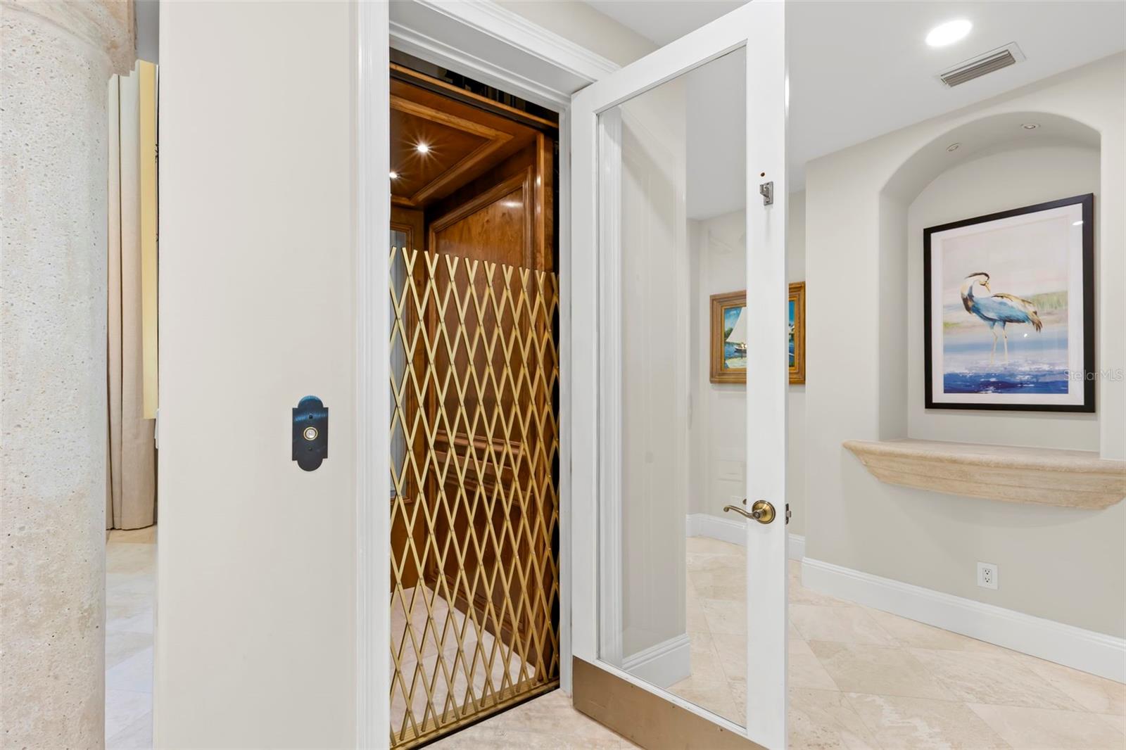 TIERRA VERDE UNIT 1 1ST REP - Residential