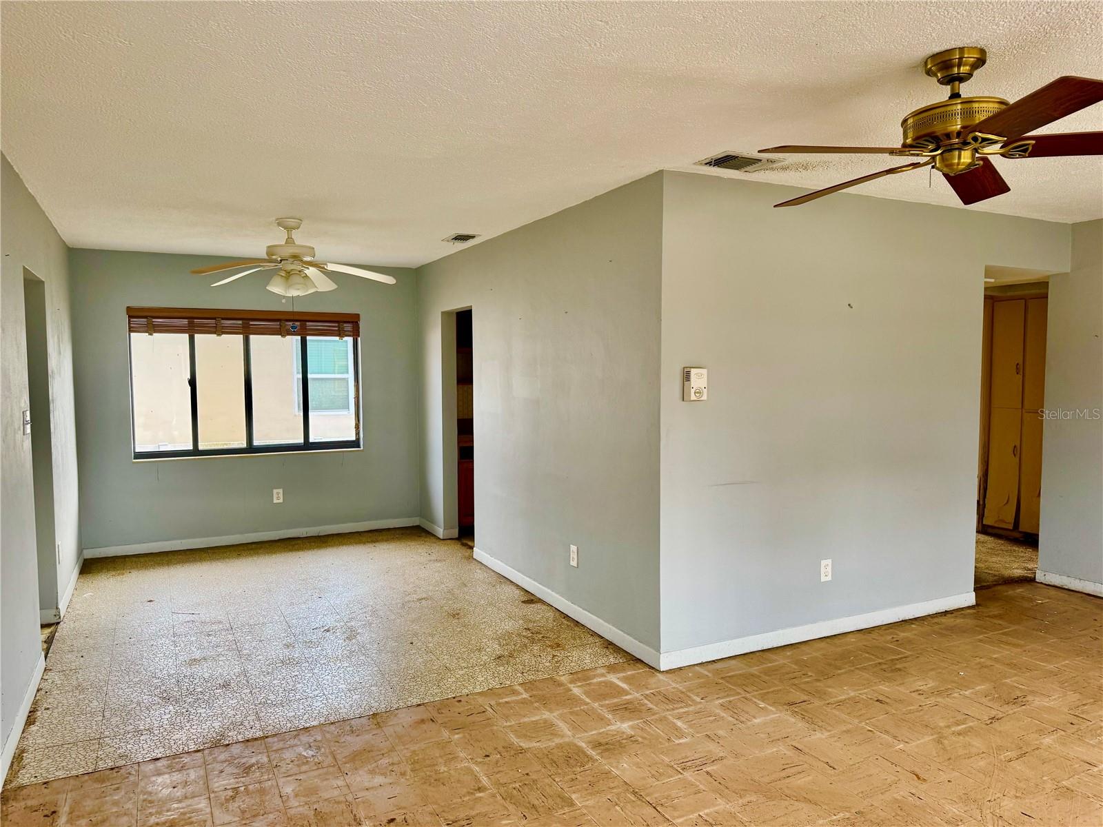 HARBOR SHORES 4TH ADD - Residential