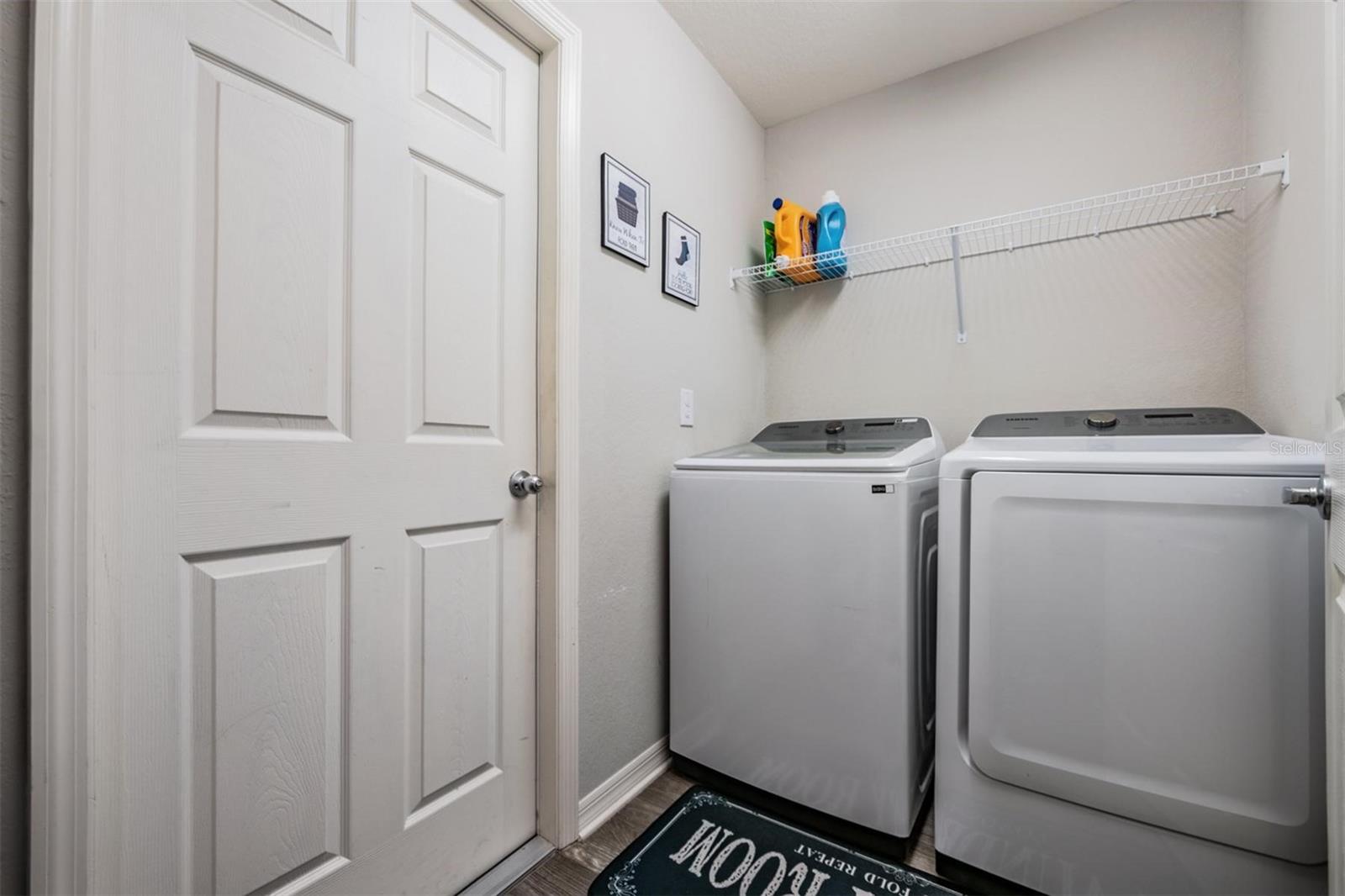 RIDGEWOOD - Residential