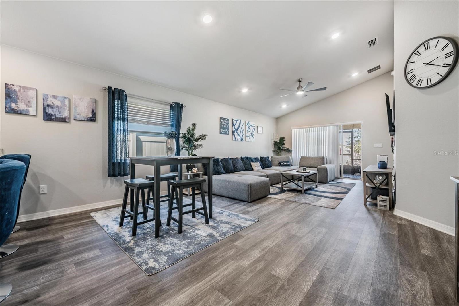 RIDGEWOOD - Residential