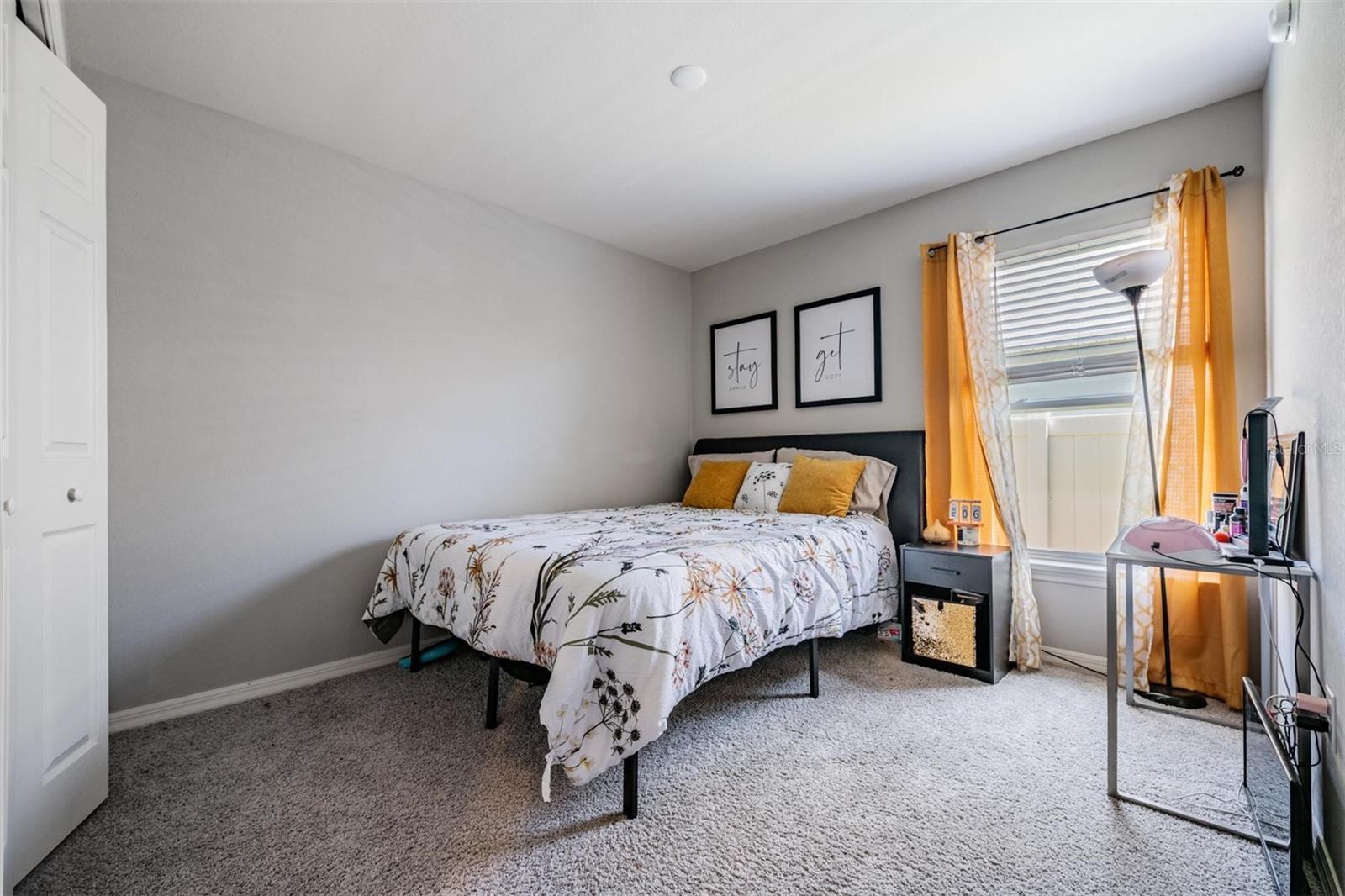 RIDGEWOOD - Residential