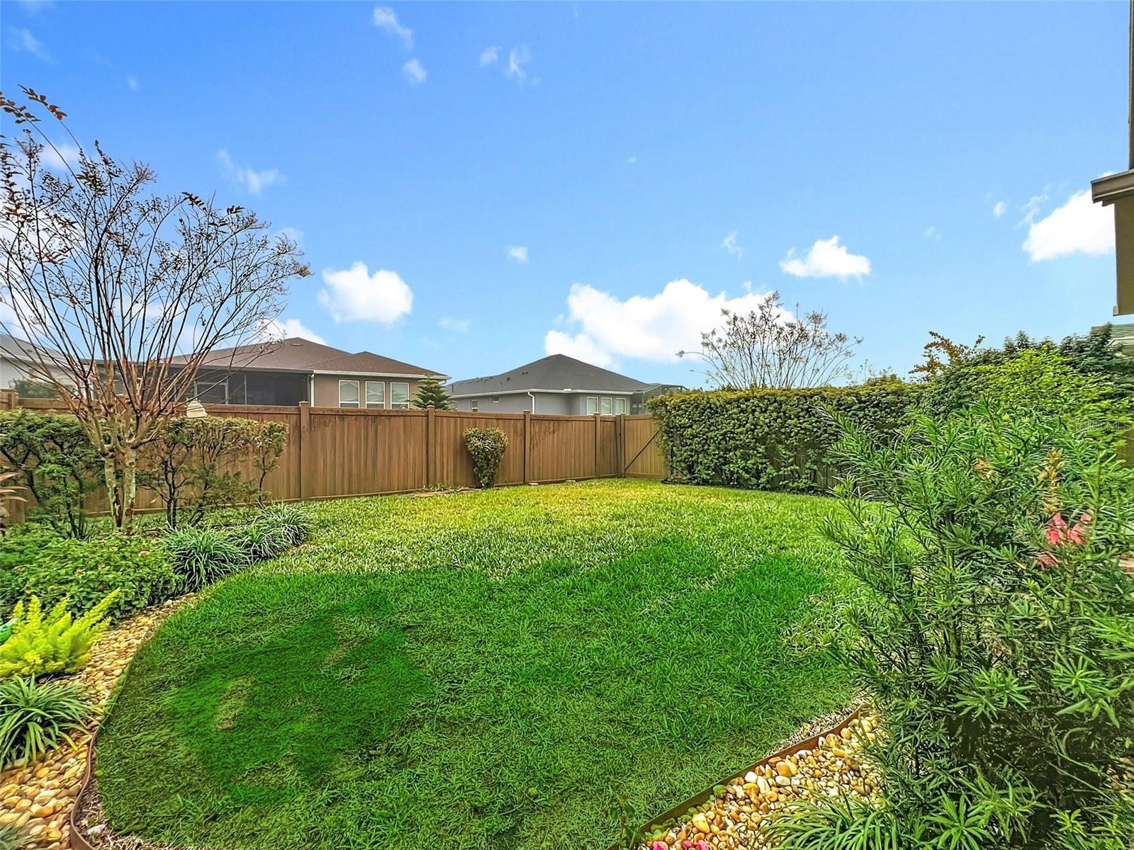 CASCADES OF GROVELAND - Residential