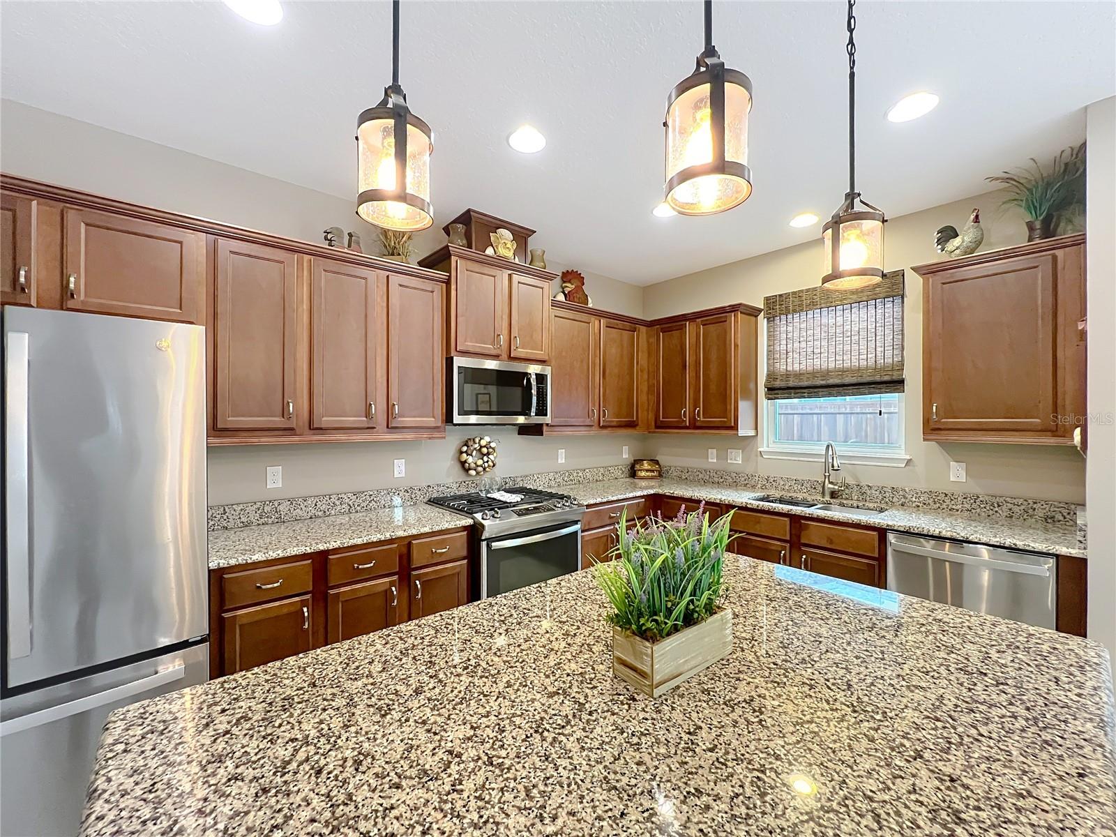 CASCADES OF GROVELAND - Residential