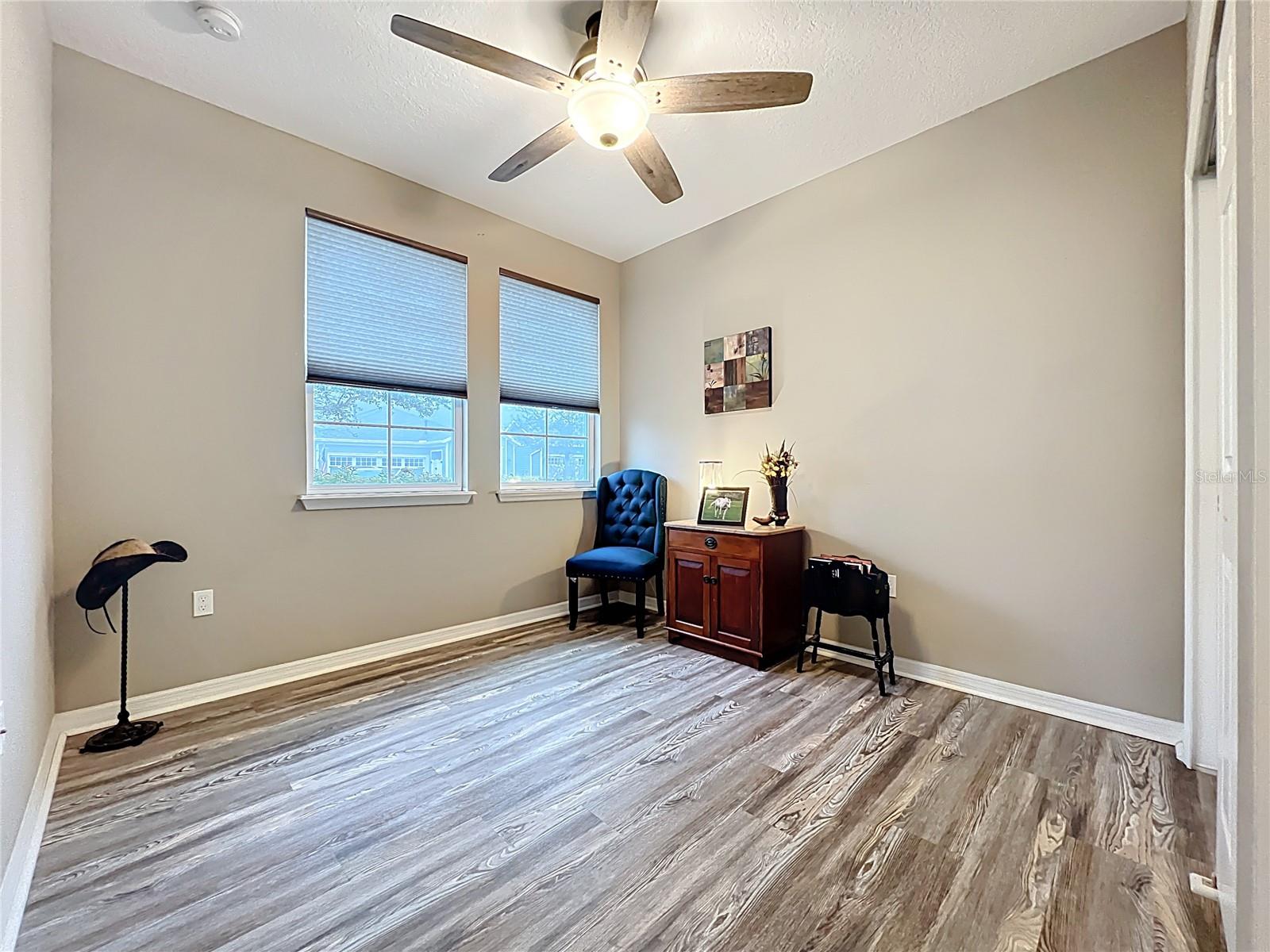 CASCADES OF GROVELAND - Residential