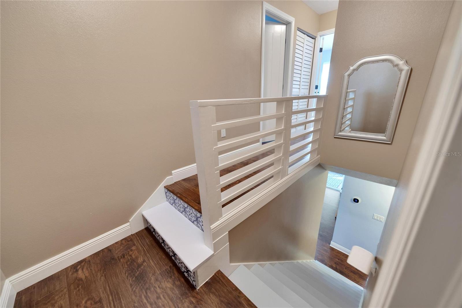 PINE GROVE CONDO AT BLOO - Residential