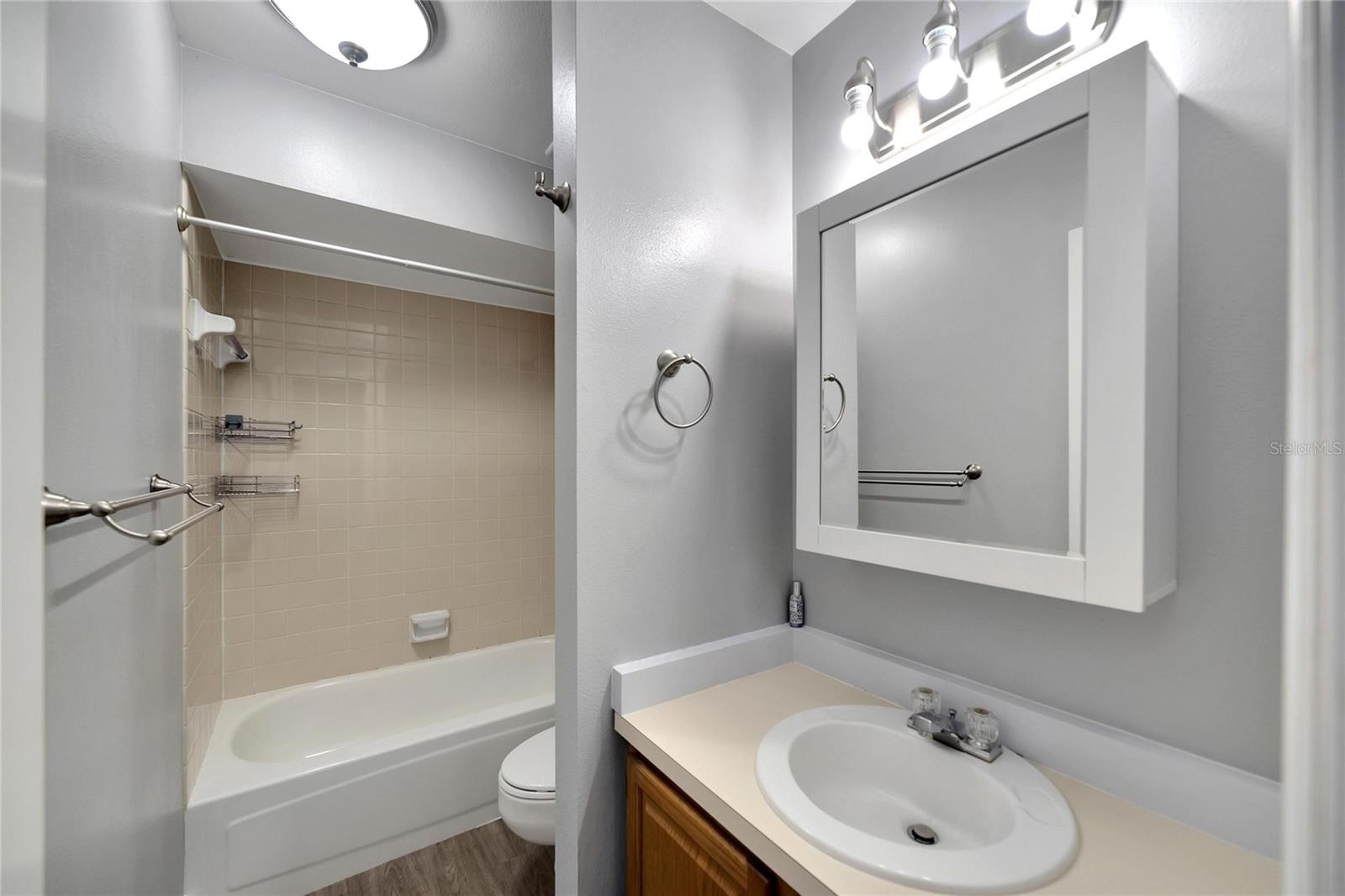 PINE GROVE CONDO AT BLOO - Residential