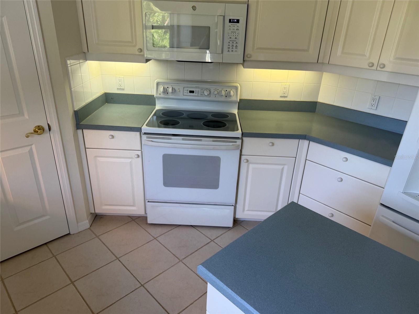 9250 NW 13TH AVENUE CIRCLE