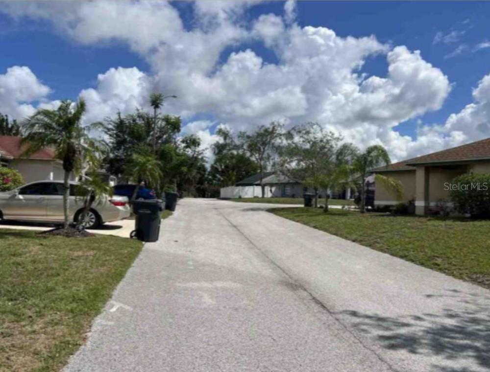 Beautiful 3/2 in Winter Haven area minutes from US-27 and just 3 minutes from LEGOLAND. Roof 2022, Water Heater 2023, A/C 2023, Bathrooms renovated and Low HOA. Enjoy the Florida lifestyle on a spacious lot, complete with a screened-in porch perfect for relaxing mornings or evening gatherings. Affordable, upgraded, and ideally located—this home won’t last long! Near hospital, shopping and restaurants. Schedule your private showing today and make this Winter Haven treasure your own.