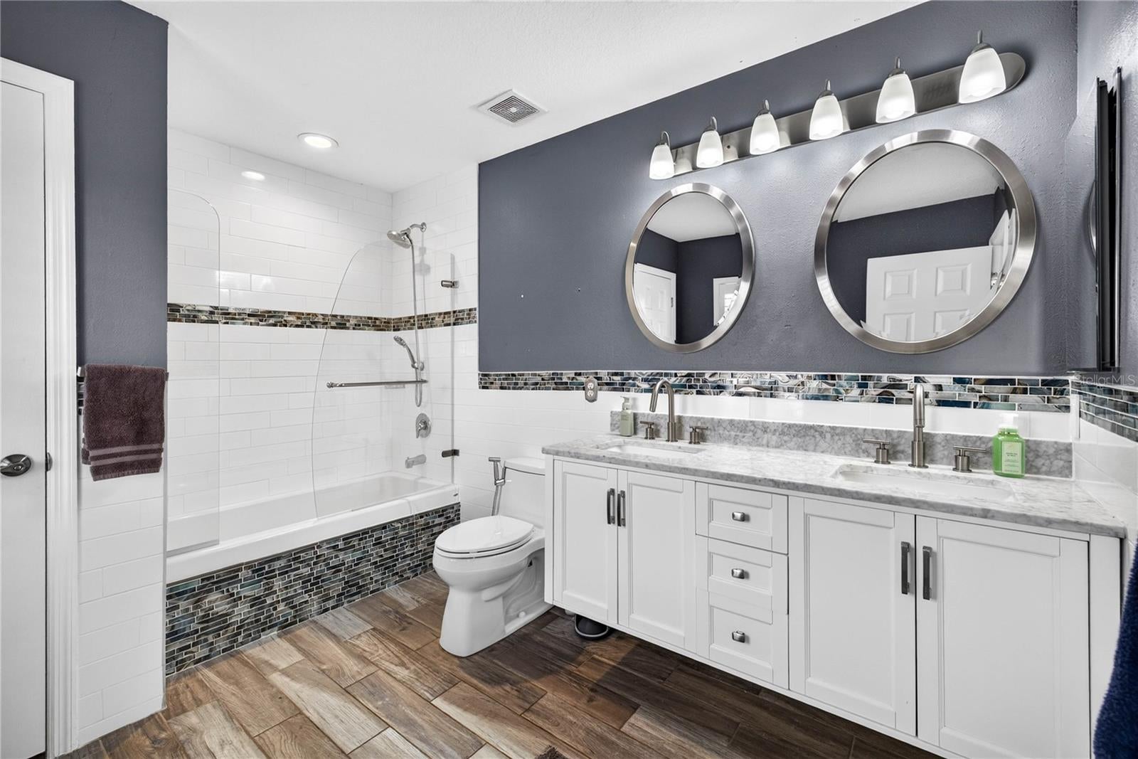 3351 LINTOWER DRIVE
