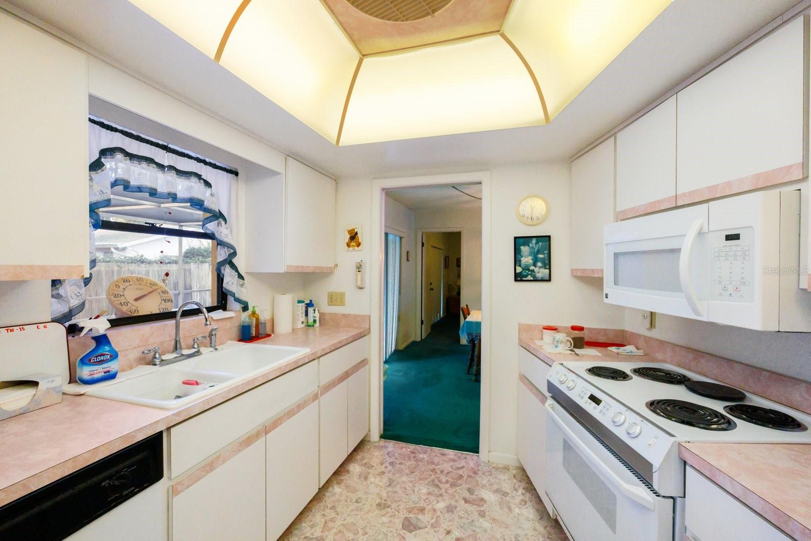 SEMINOLE COUNTRY ESTATES - Residential