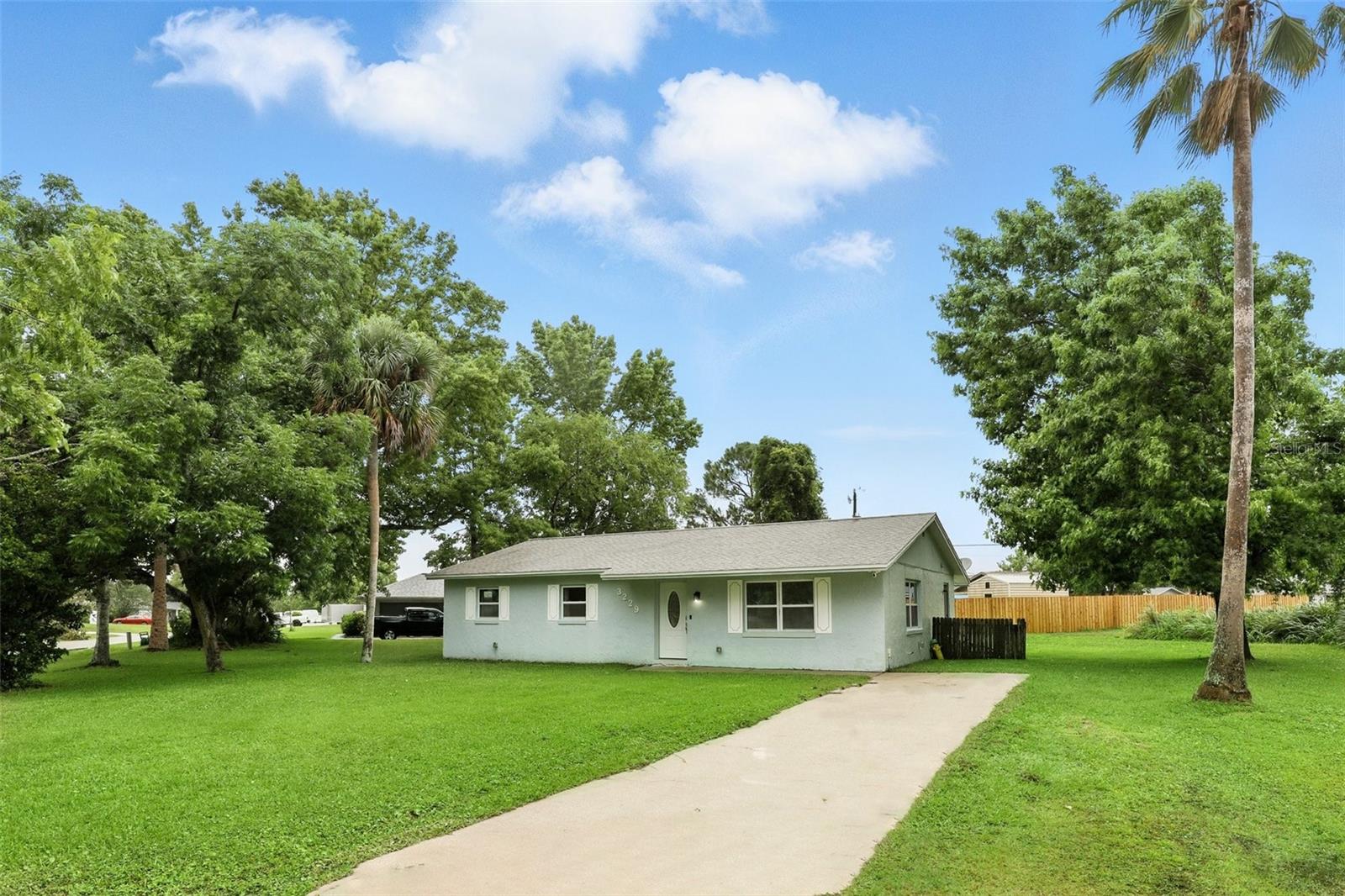 3229 SABAL PALM DRIVE