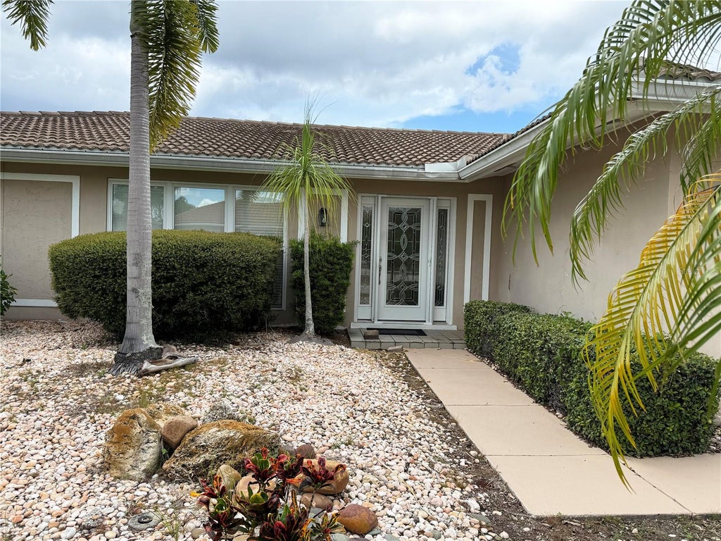 Photo of 821 Via Tunis, Punta Gorda, FL 33950 (MLS # C7529455)