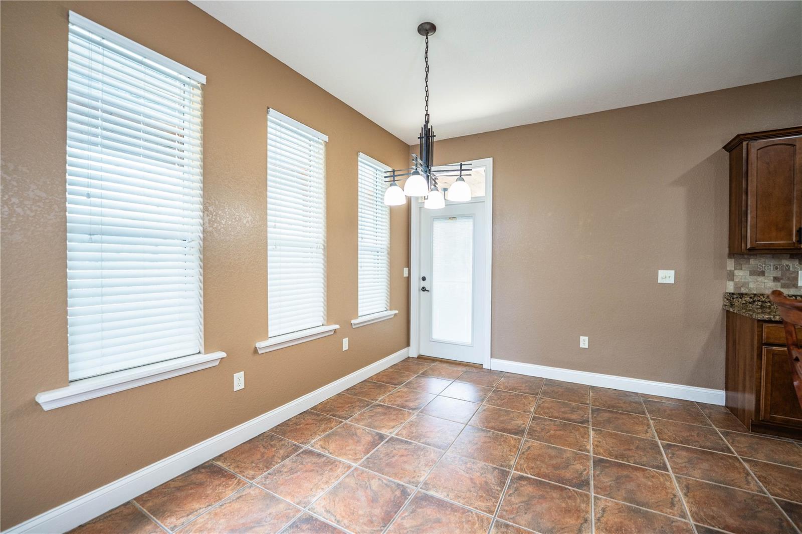 HAWKS RIDGE - Residential