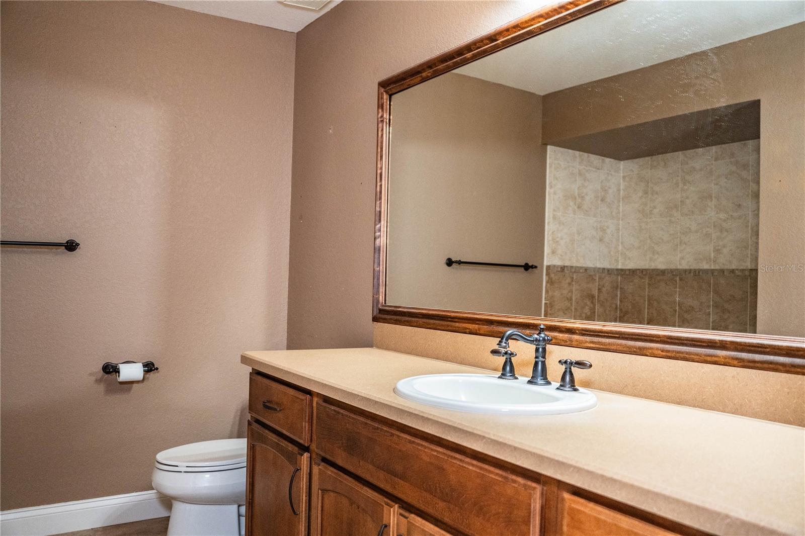 HAWKS RIDGE - Residential