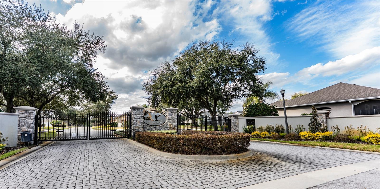 HAWKS RIDGE - Residential