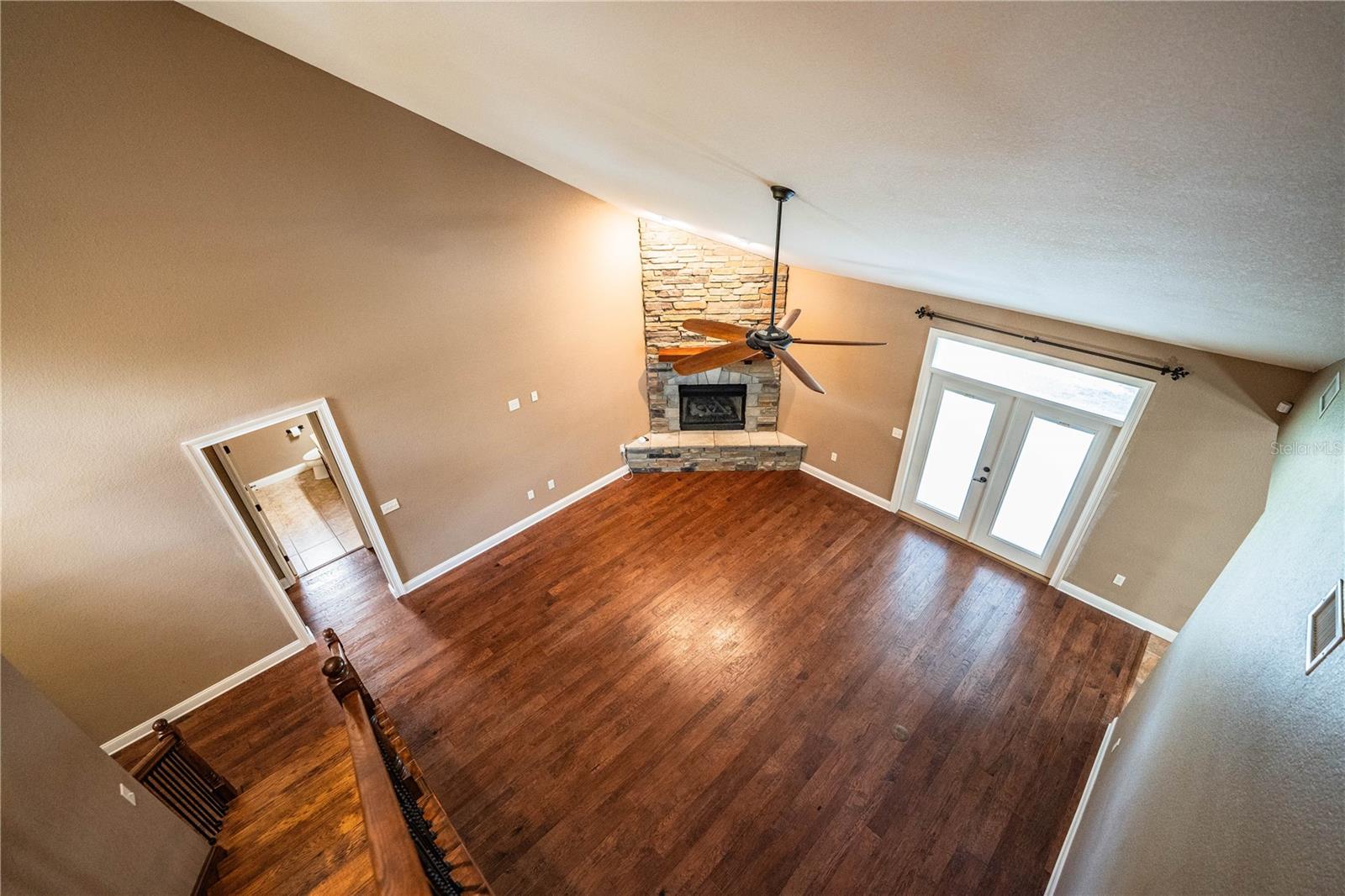 HAWKS RIDGE - Residential