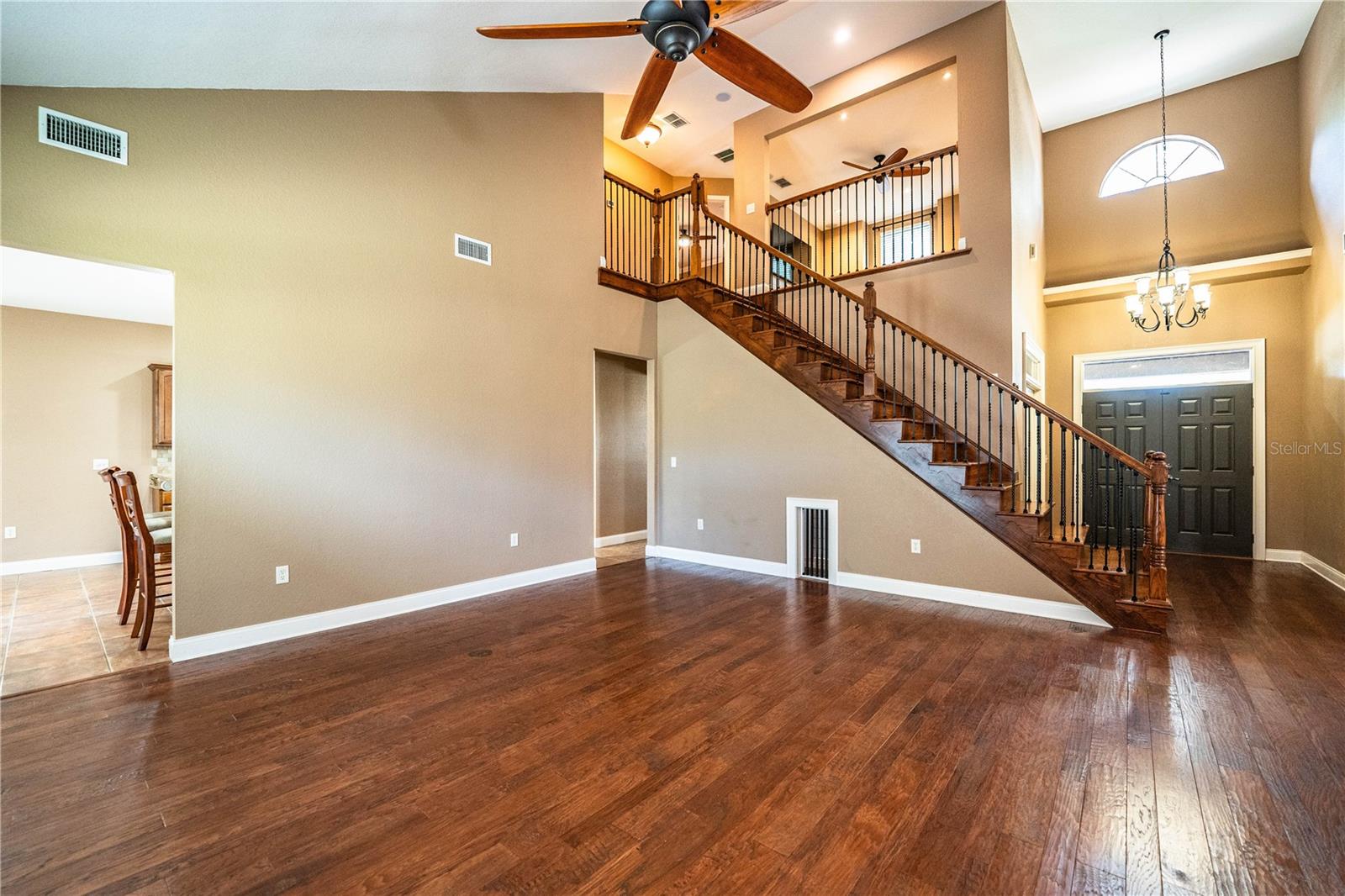 HAWKS RIDGE - Residential