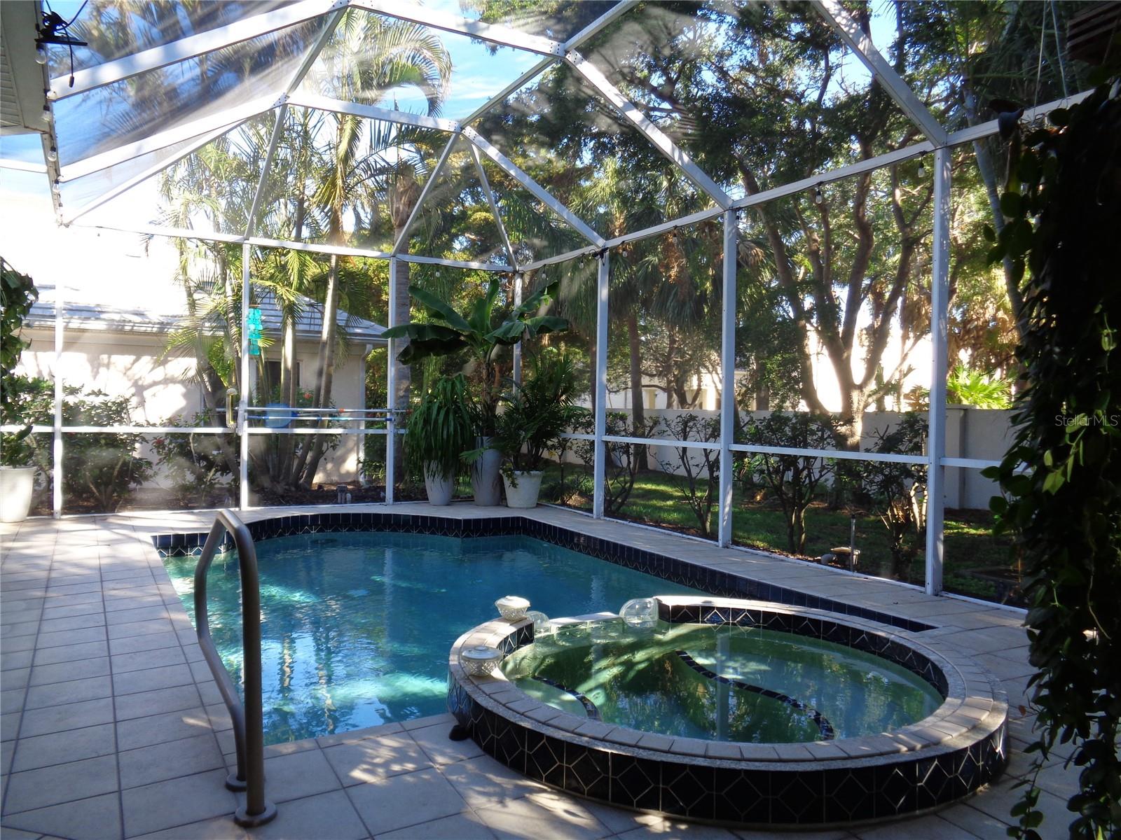 MANDARIN PARK - Residential