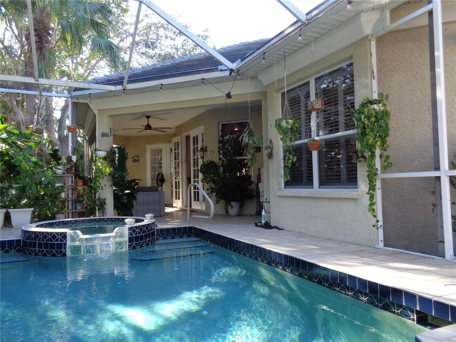 MANDARIN PARK - Residential