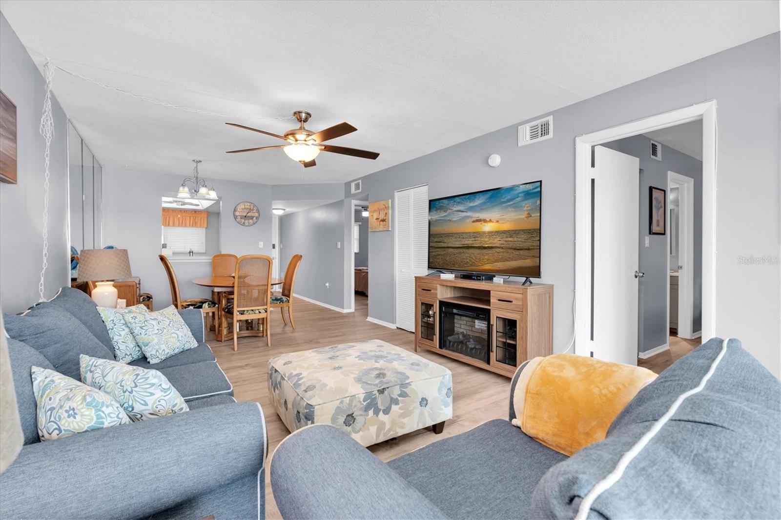 CLUB CAPRI CONDO - Residential Lease