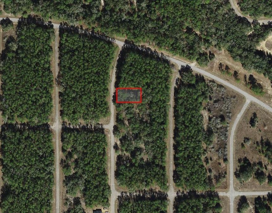 Country living with nearby city activities! No HOA fees and no flood zone - bring your boats, trailers, and toys! Enjoy the nearby Withlacoochee and Rainbow Rivers for freshwater fishing, boating, and kayaking, or head to Crystal River for scalloping and swimming with manatees. Citrus Springs offers paved bike trails, tennis courts, a golf course, parks, and a vibrant community center. The Withlacoochee Trail is less than 10 minutes away, and you're just a short drive from shopping, medical facilities, and the library. Centrally located between Dunnellon, Inverness, Beverly Hills, Crystal River, and Homosassa, this lot is also about 15 minutes from the Suncoast Expressway, 20 minutes from Ocala and I-75, and an hour from Gainesville. Easy access to Spring Hill, Brooksville, Tampa, and Orlando makes this a prime location.