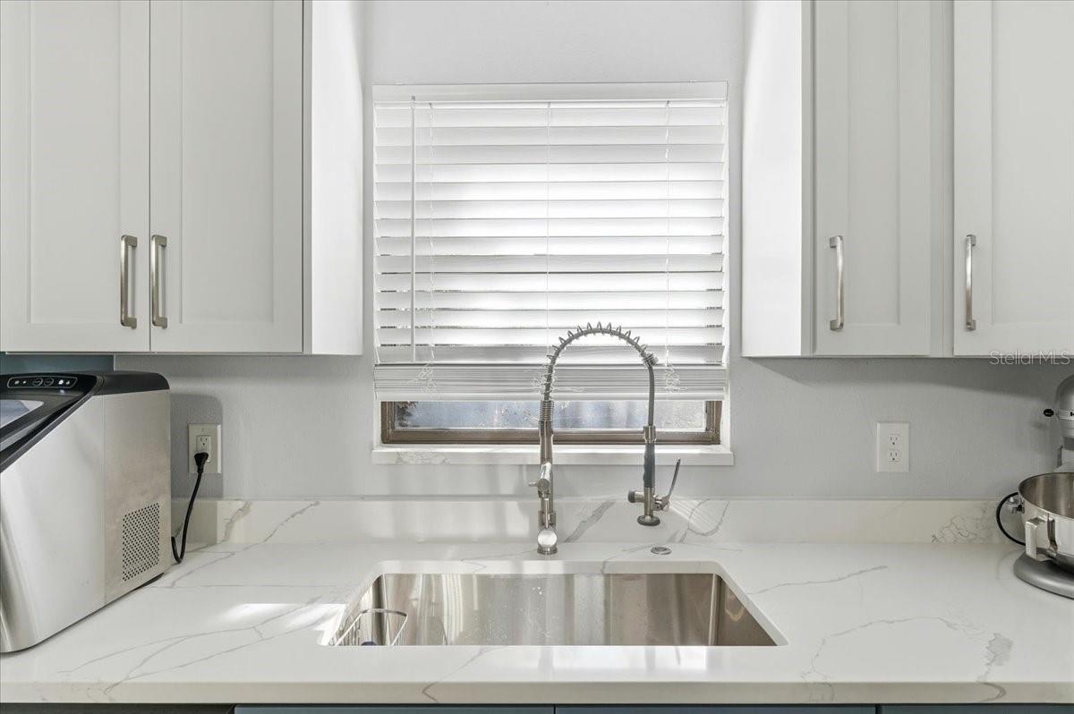 SHADOW WOOD - Residential