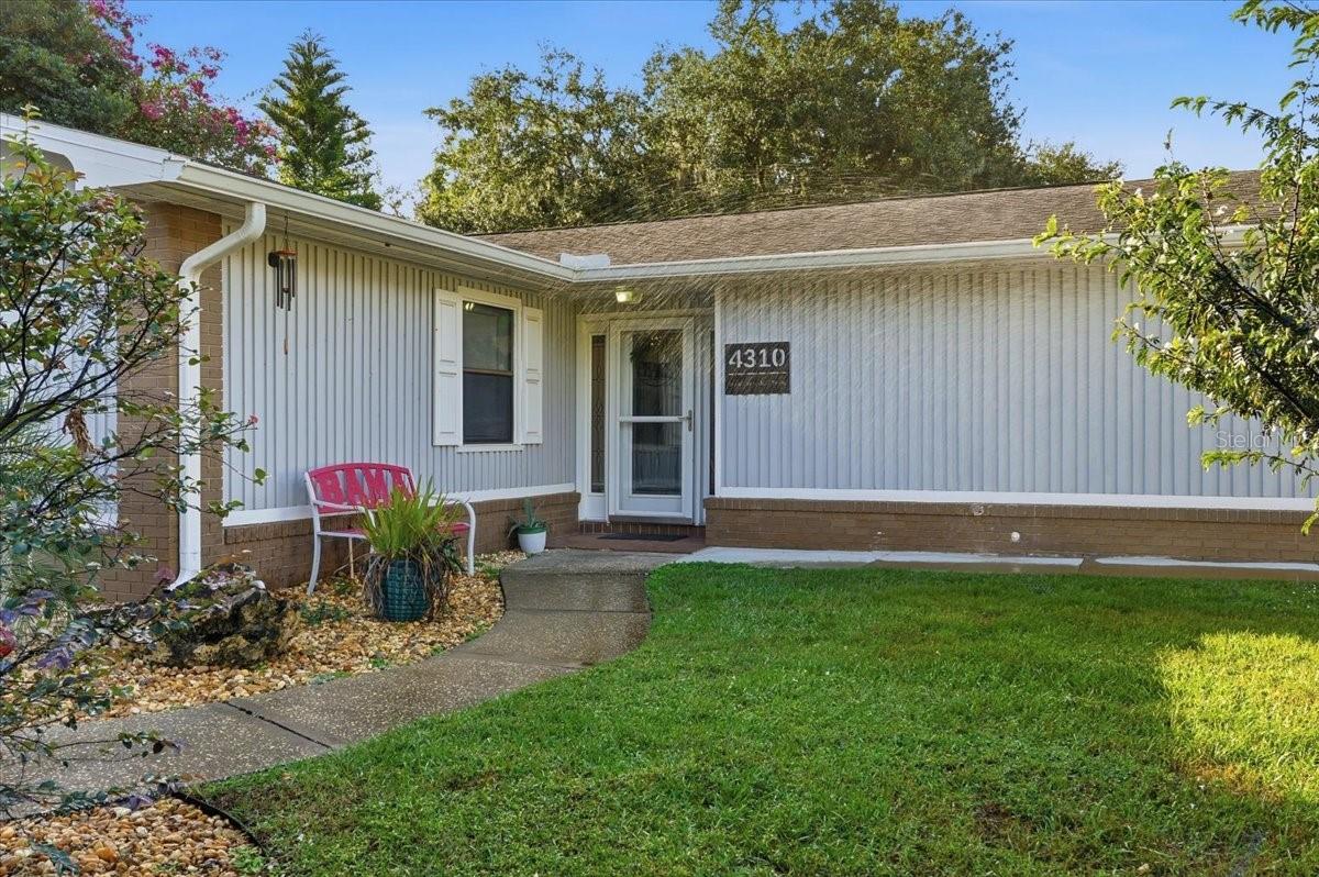 SHADOW WOOD - Residential