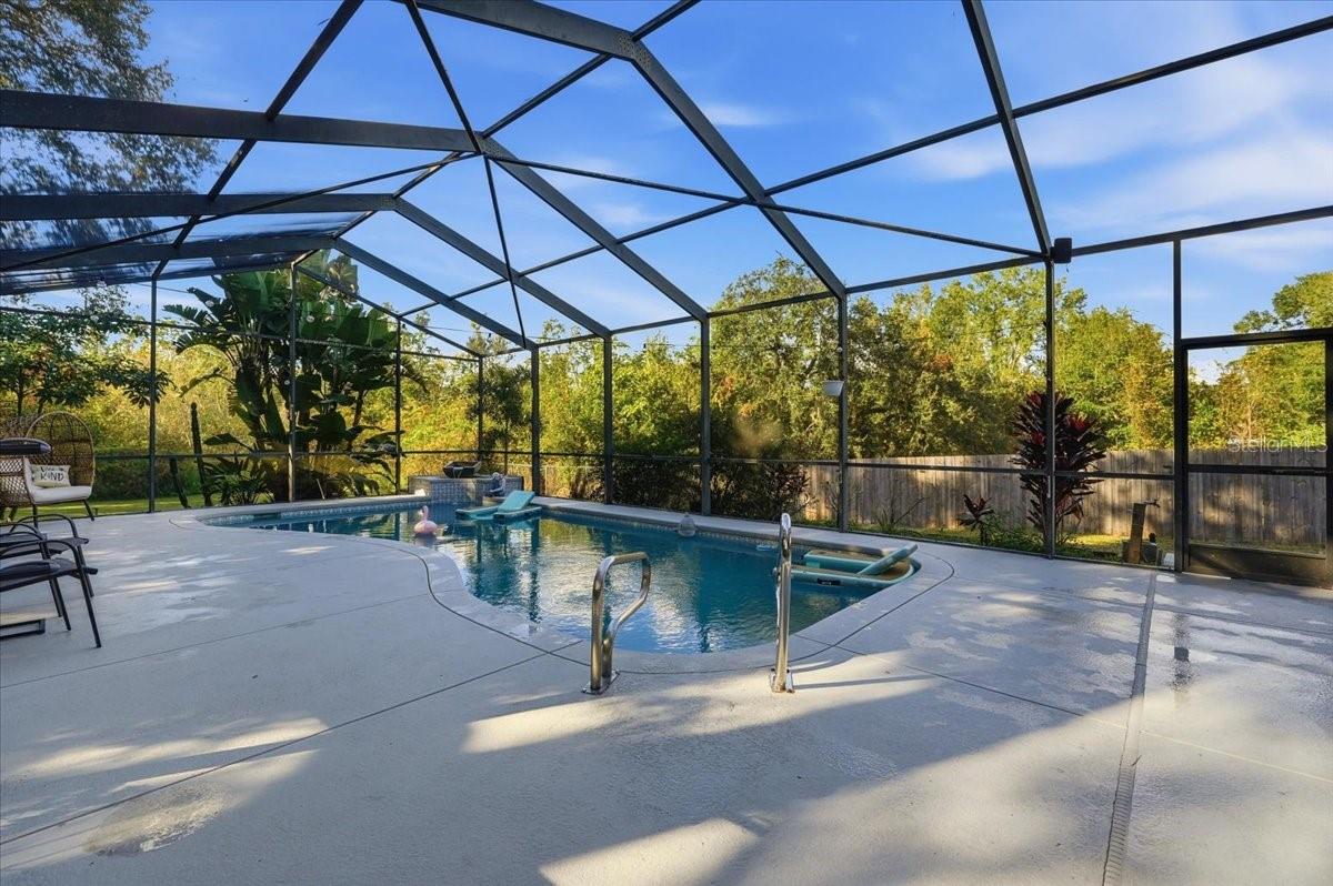 SHADOW WOOD - Residential