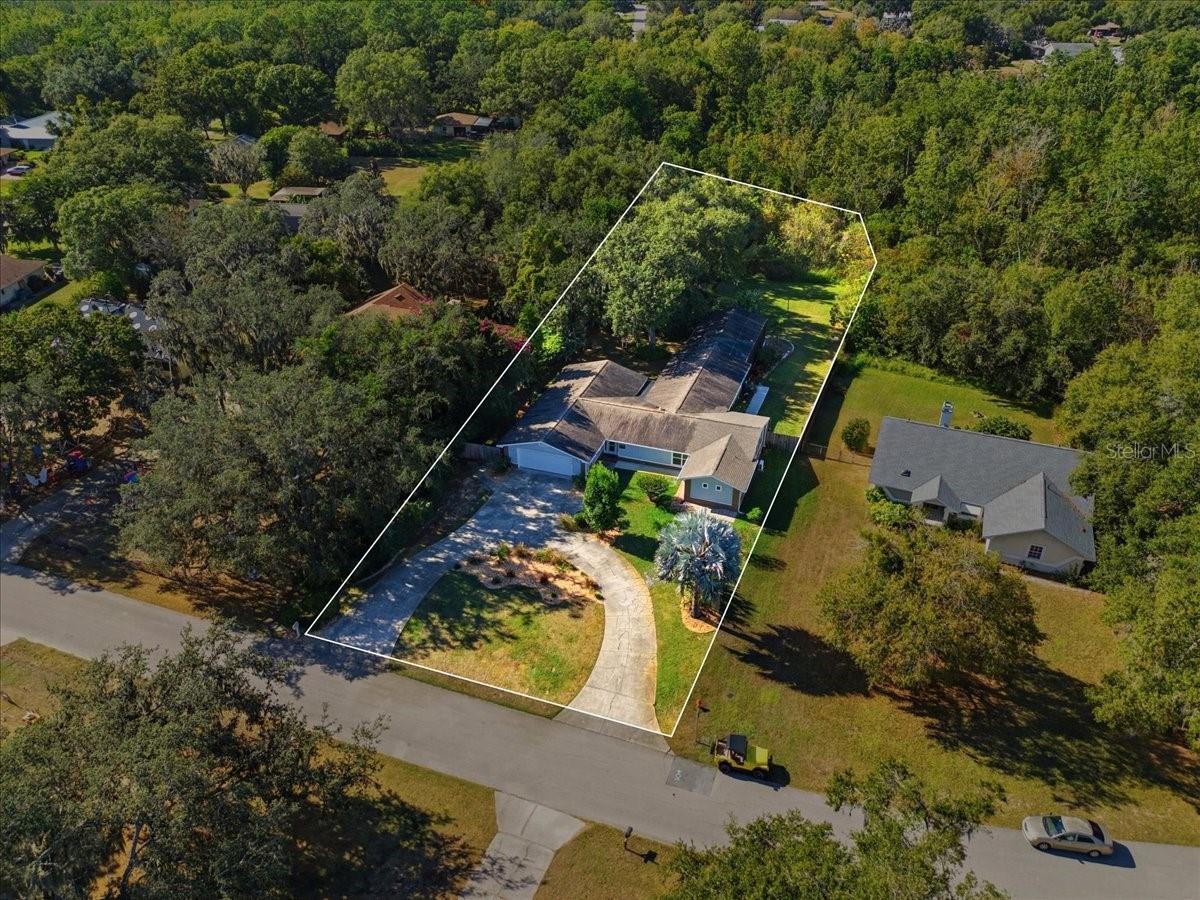 SHADOW WOOD - Residential