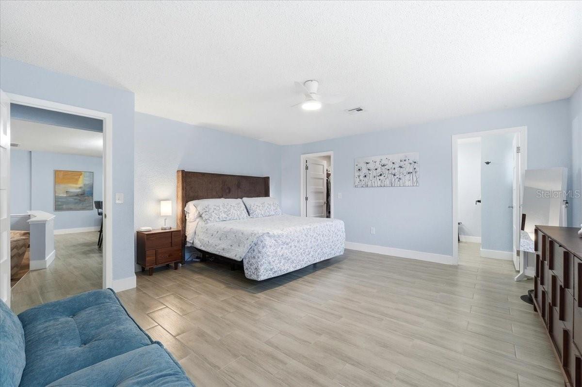 SHADOW WOOD - Residential