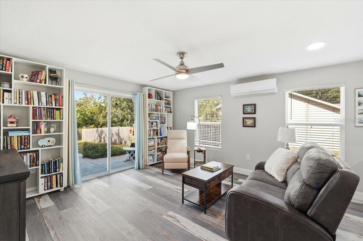 SHADOW WOOD - Residential