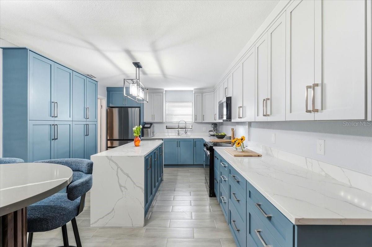 SHADOW WOOD - Residential