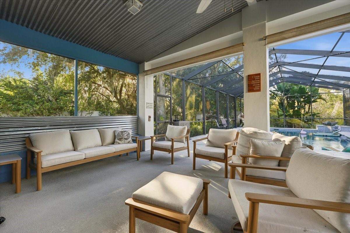 SHADOW WOOD - Residential