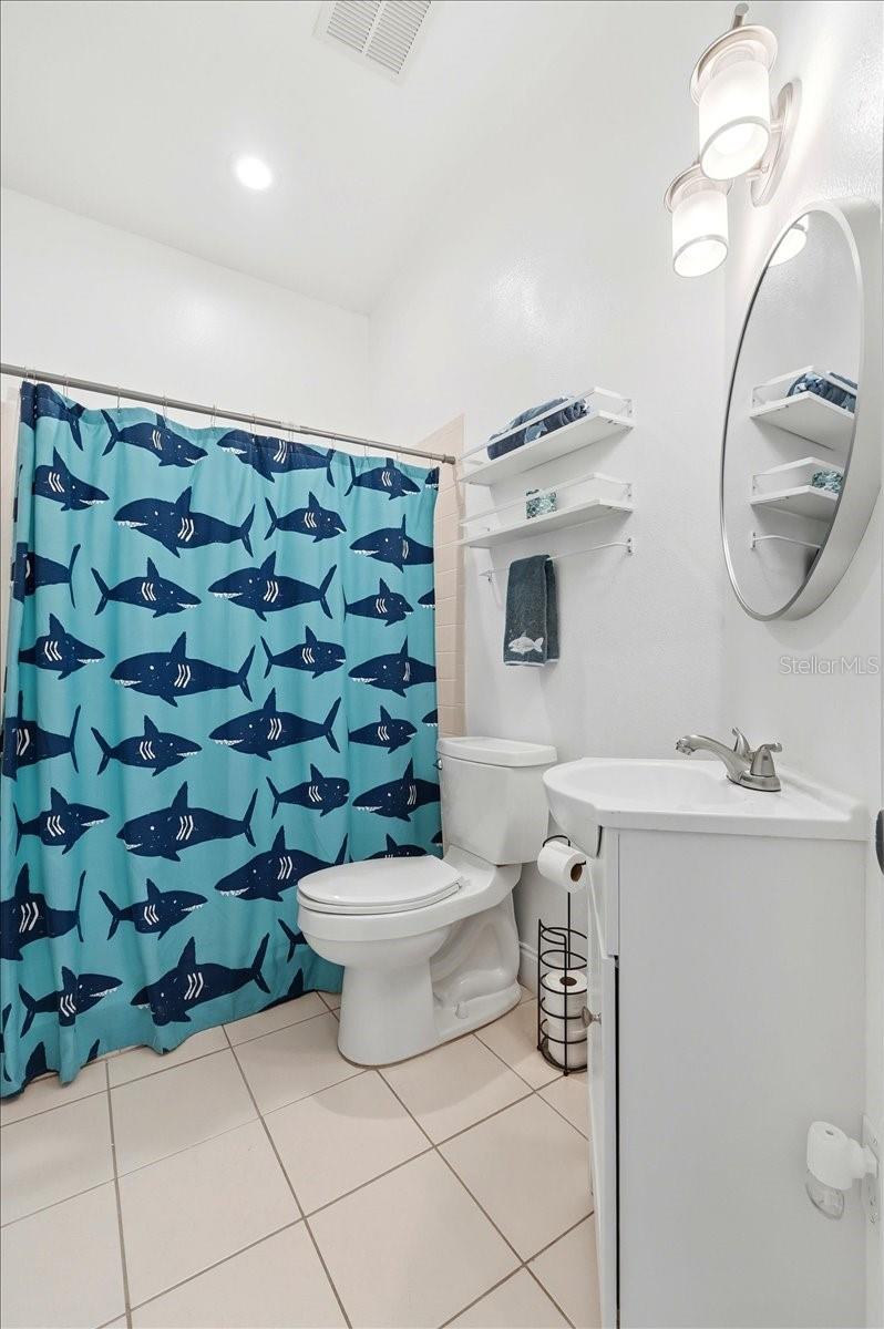 SHADOW WOOD - Residential