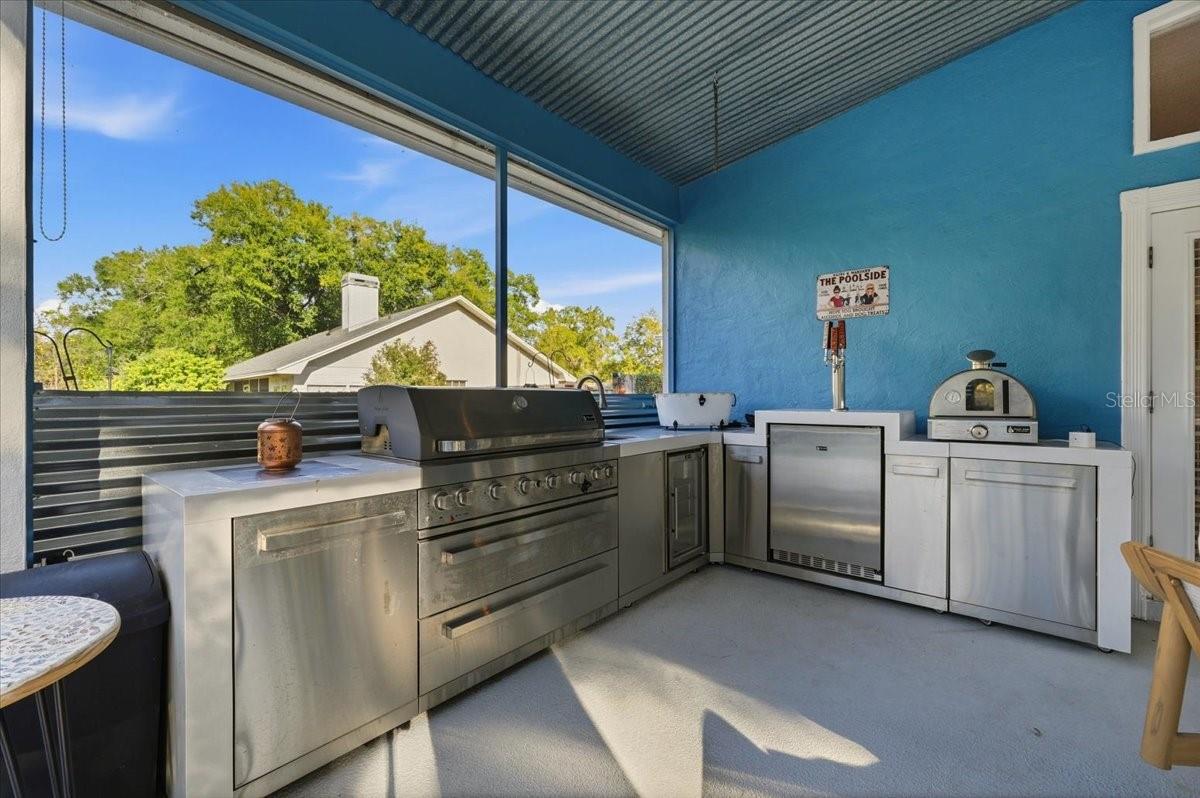 SHADOW WOOD - Residential