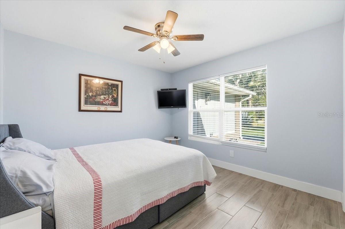 SHADOW WOOD - Residential