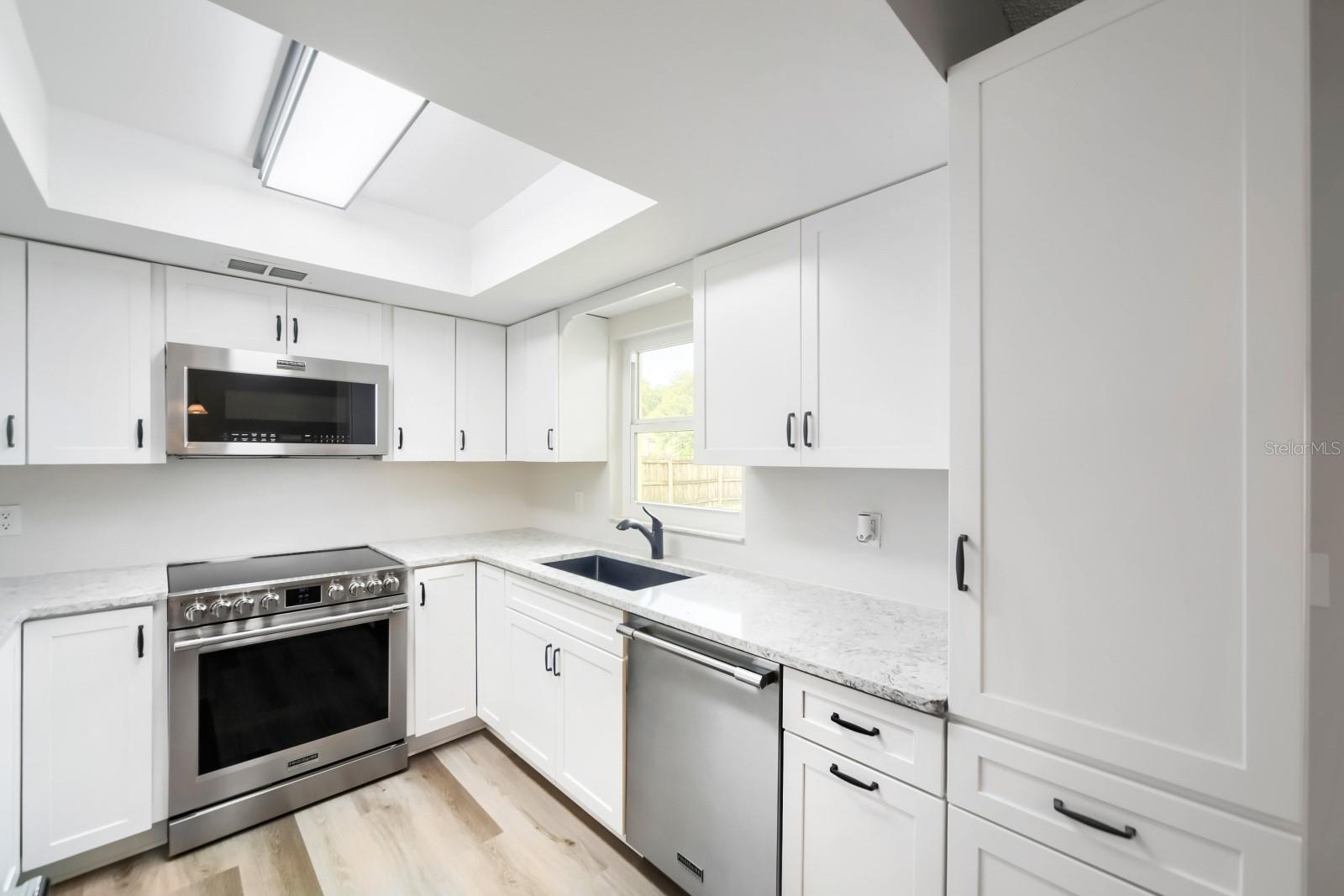 3432 UNITY TREE DRIVE