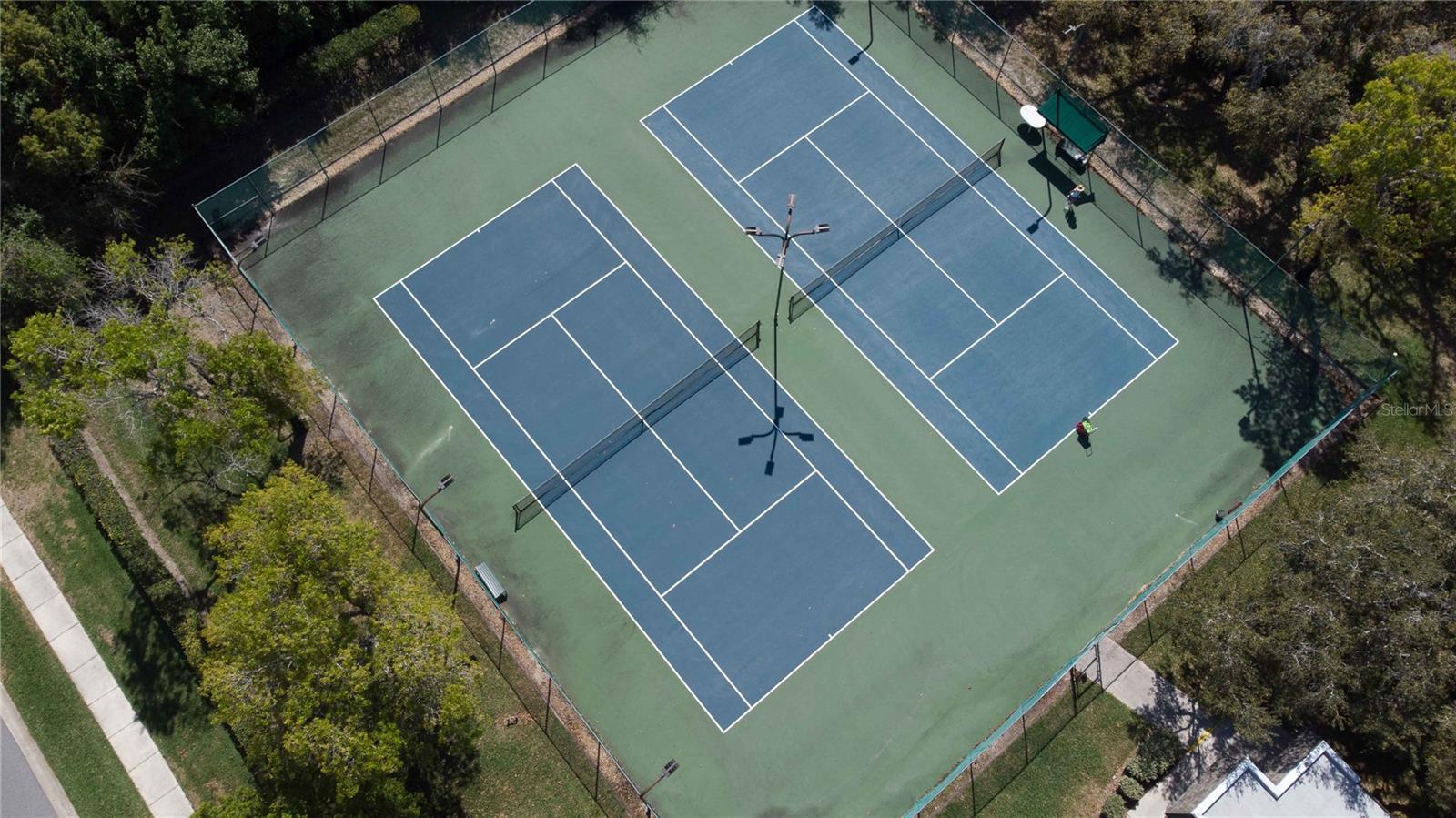 AUTUMN OAKS - Residential