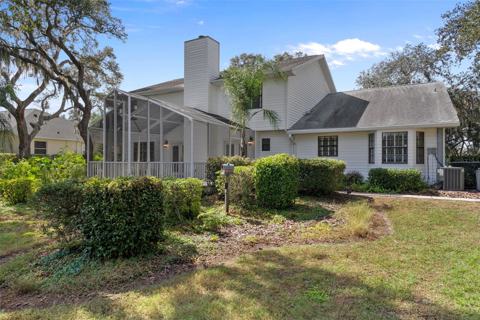 AUTUMN OAKS - Residential