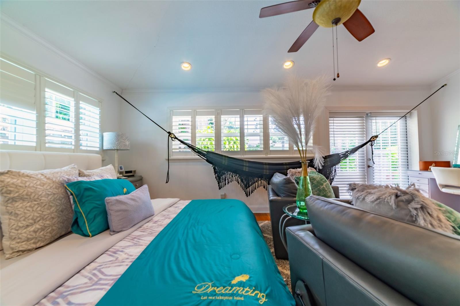 BEACH PARK - Residential Lease