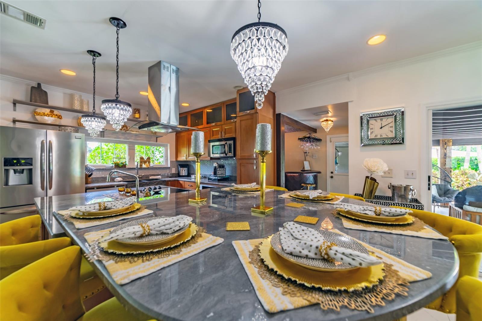 BEACH PARK - Residential Lease